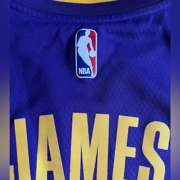 Nike Lakers James NBA Purple and Yellow Jersey - Picture 5 of 5